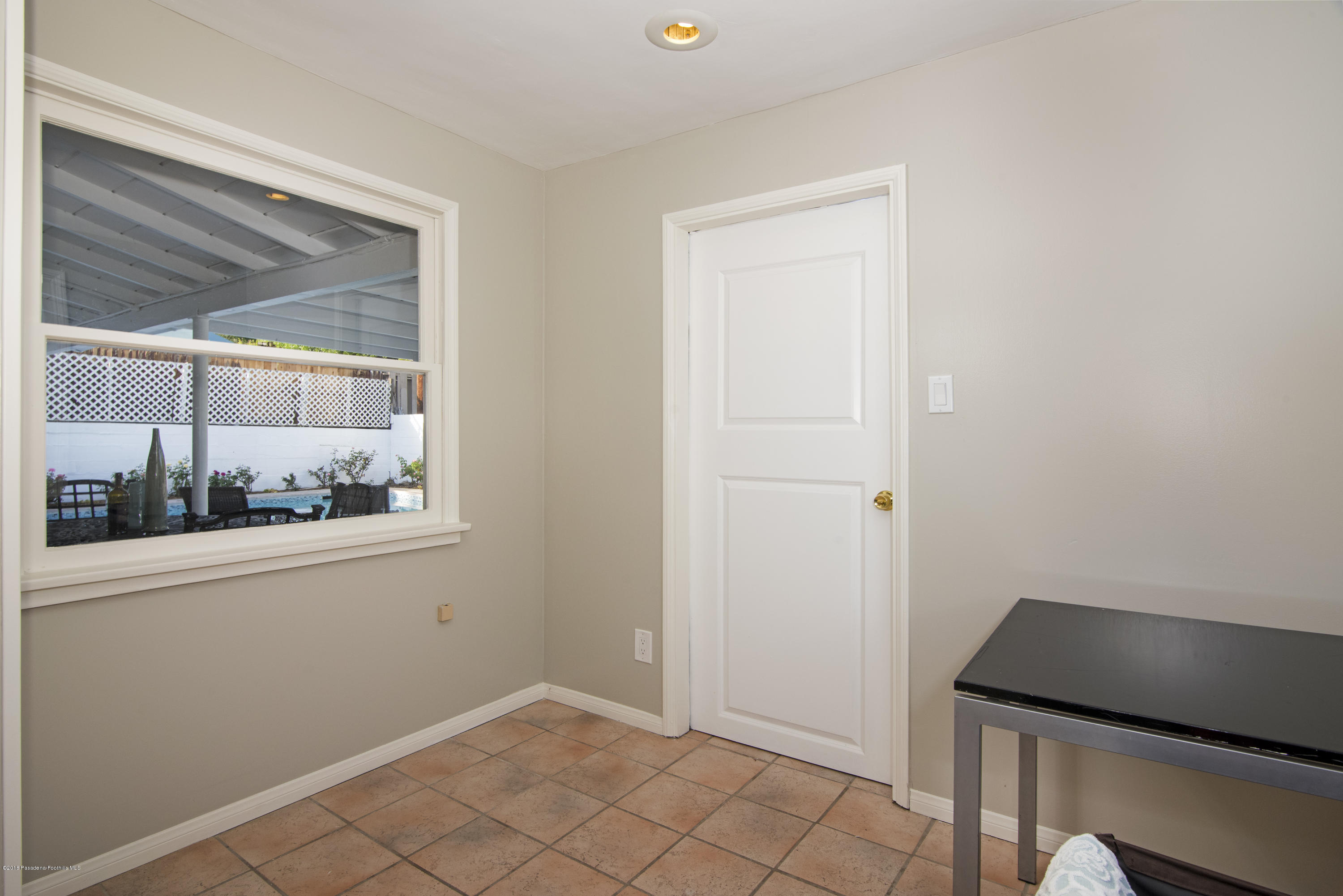 990 Pepperhill Road Pasadena, CA 91107 - Photo 22 of 41 CJC_4166C