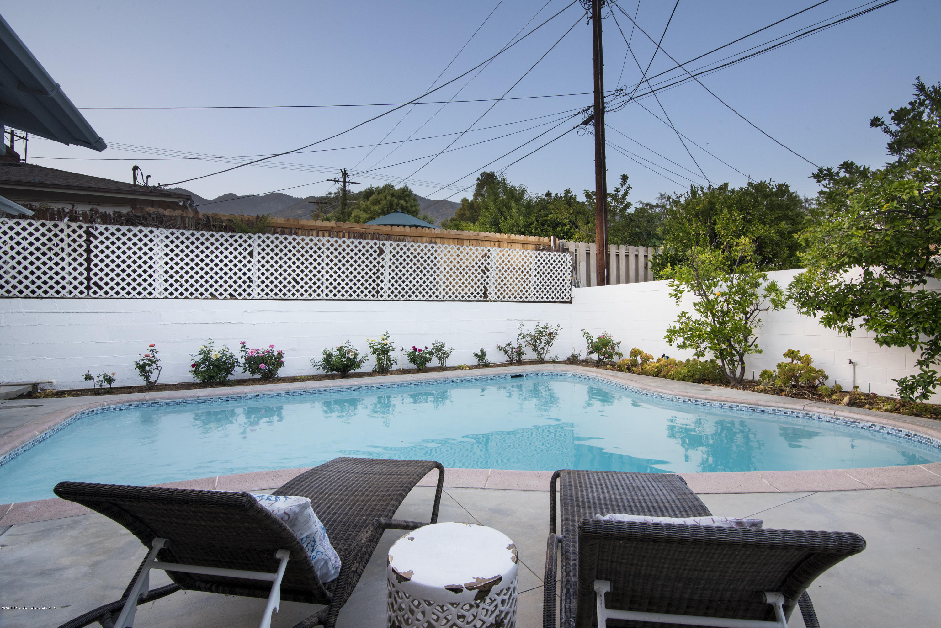 990 Pepperhill Road Pasadena, CA 91107 - Photo 37 of 41 CJC_4371C
