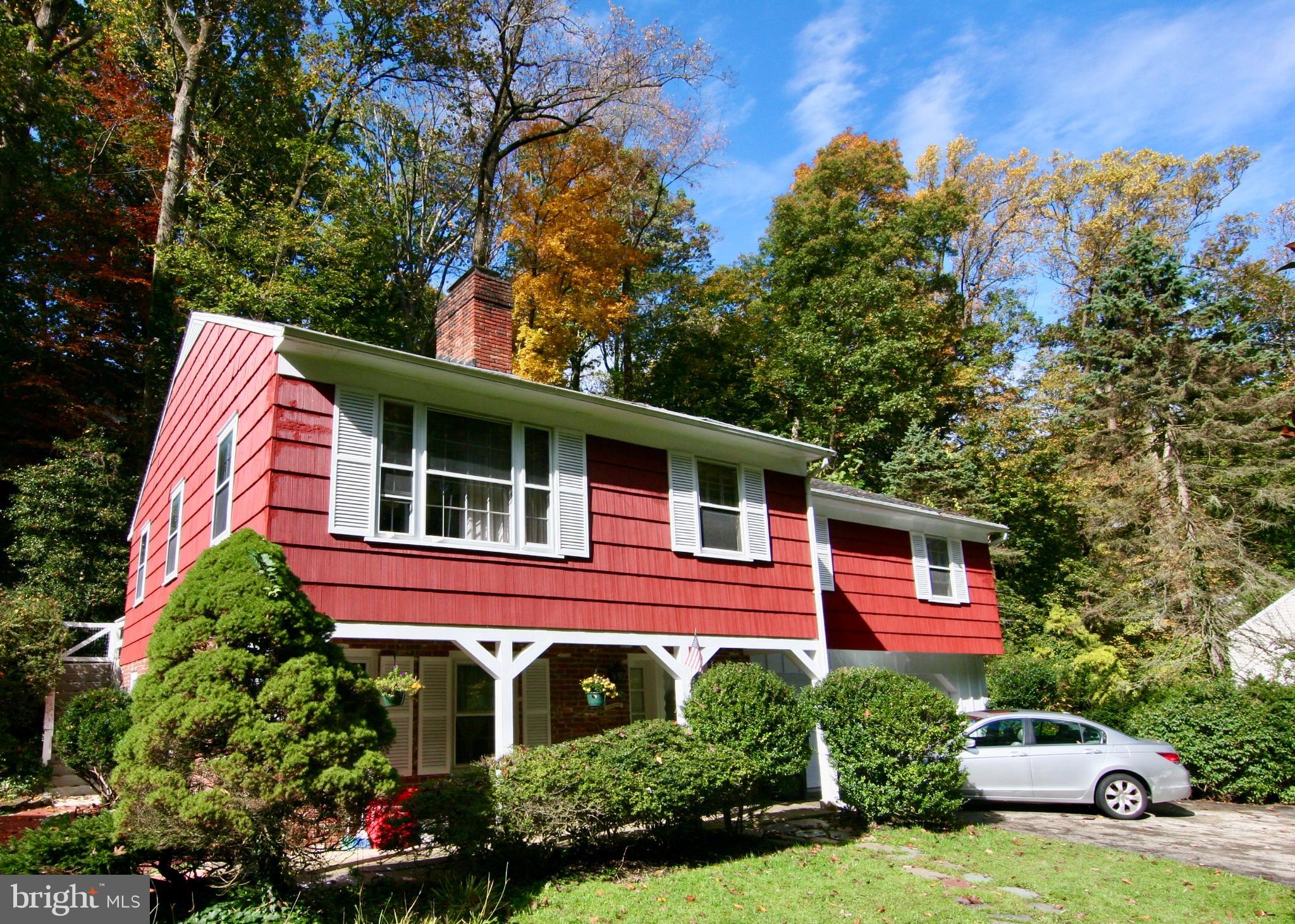 275 Vincent Road Paoli, PA 19301 - Photo 1 of 25 Welcome home!