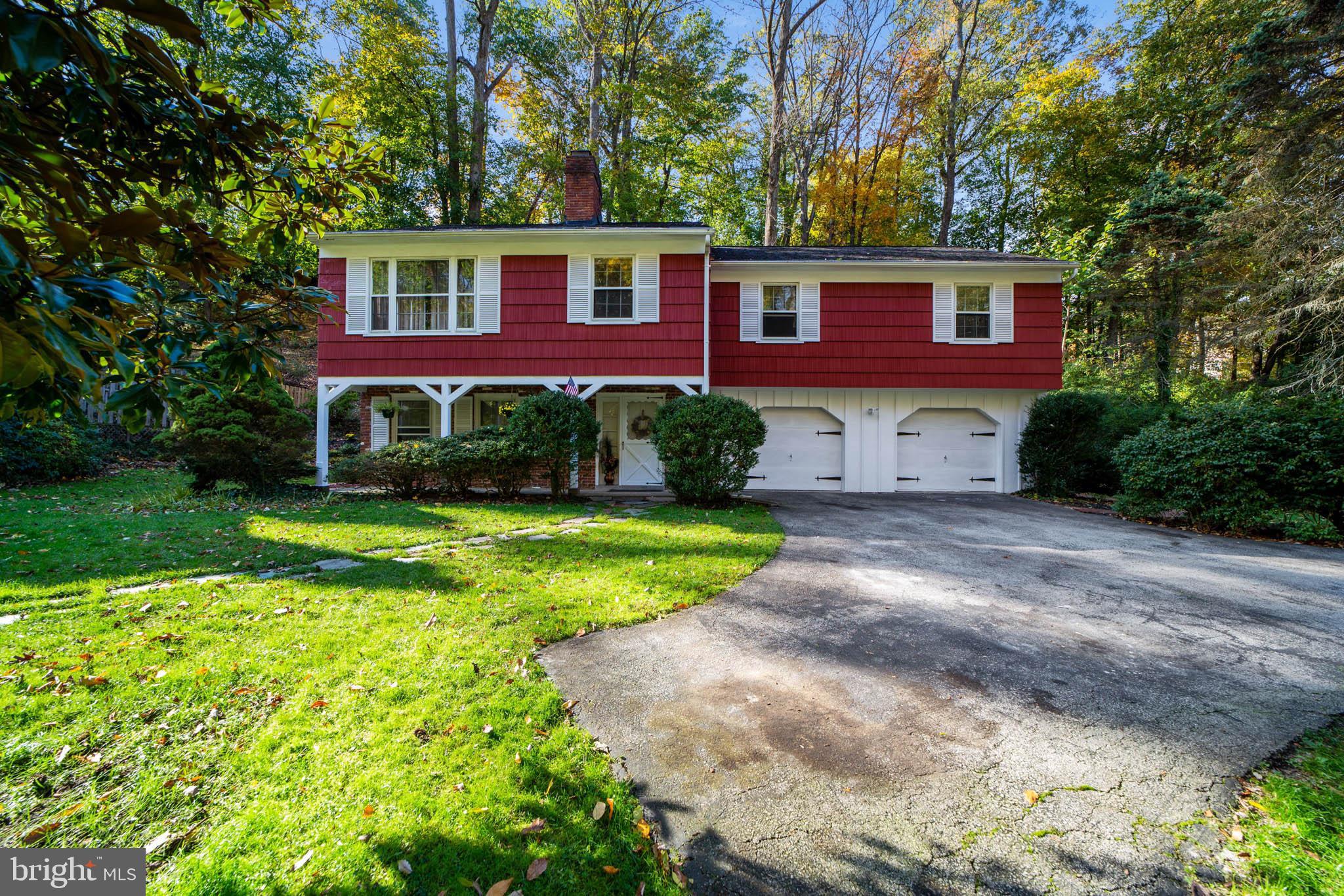 275 Vincent Road Paoli, PA 19301 - Photo 2 of 25 Gallery Image 2