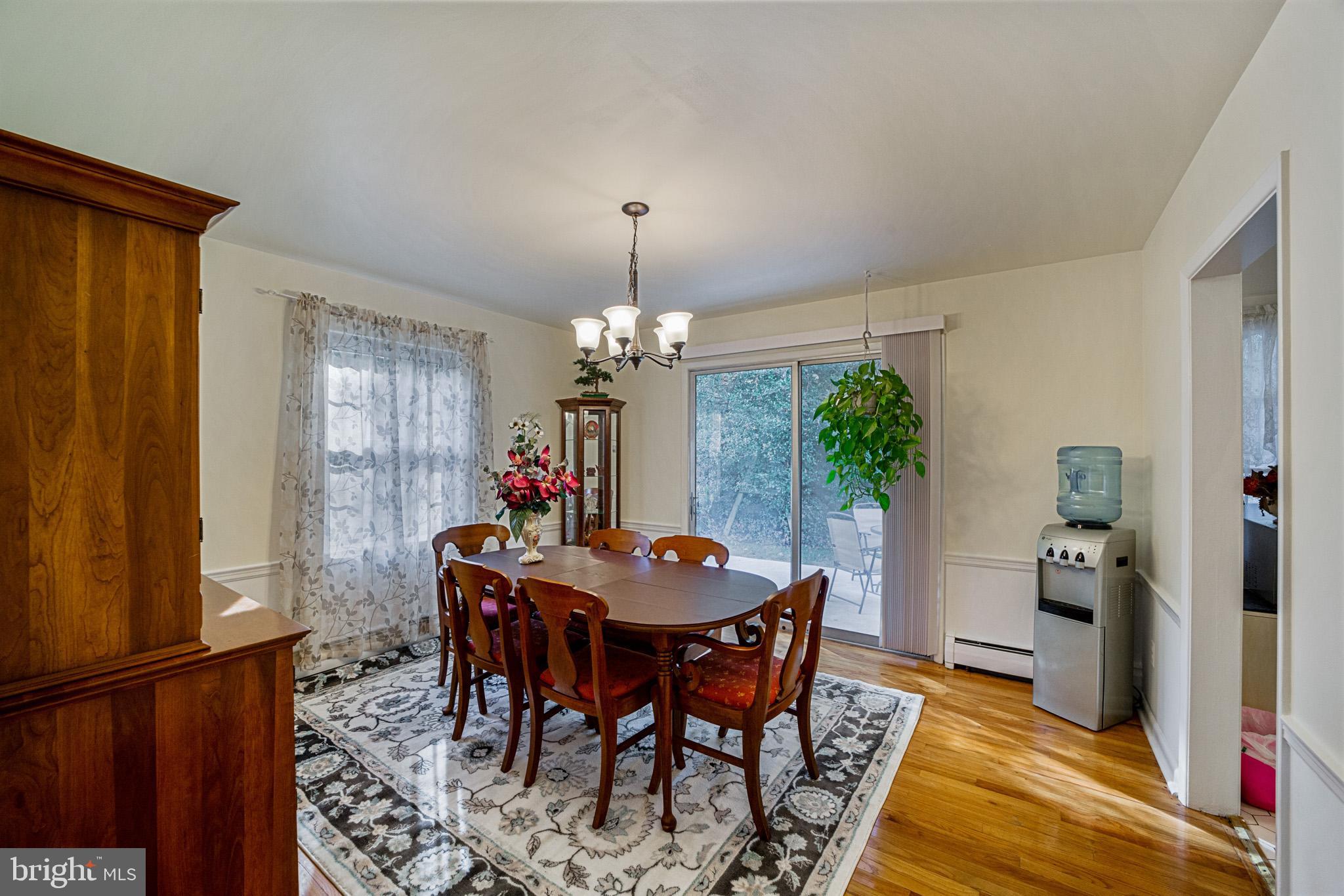 275 Vincent Road Paoli, PA 19301 - Photo 4 of 25 Dining Room