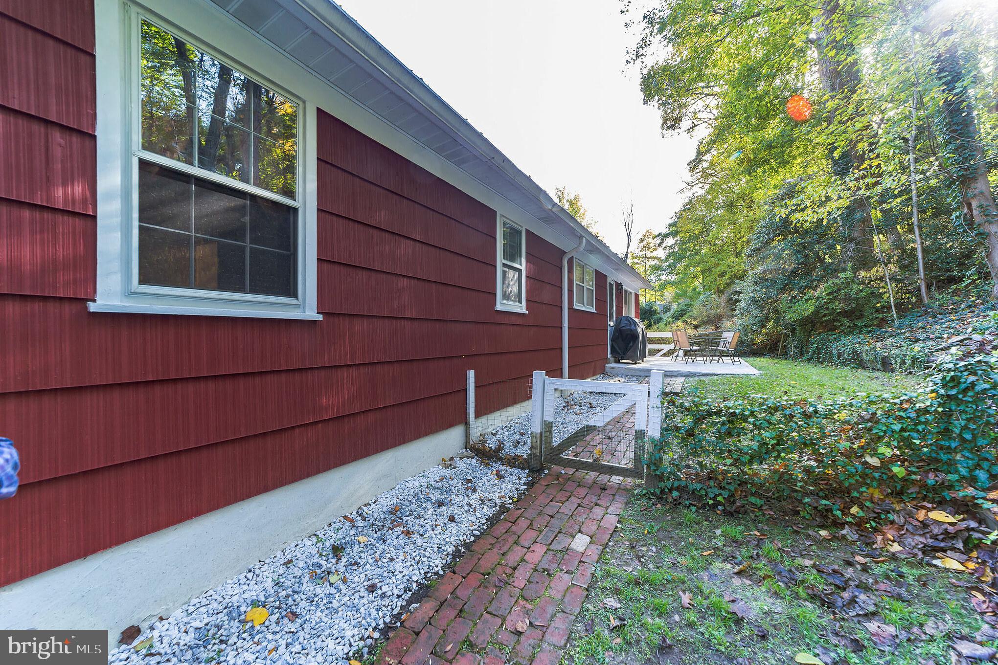 275 Vincent Road Paoli, PA 19301 - Photo 9 of 25 Gallery Image 9