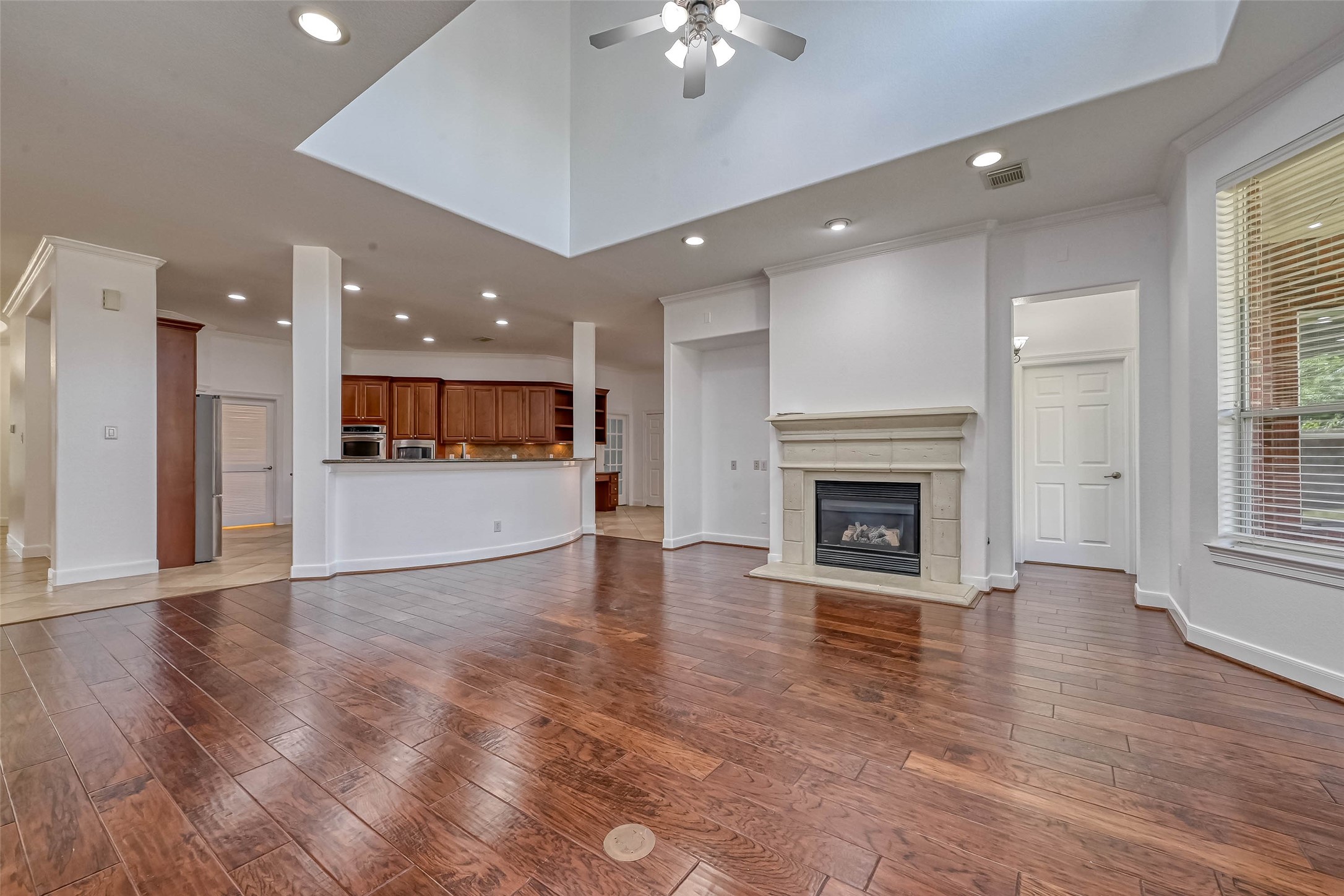 25510 Autumnwind Court Katy, TX 77494 - Photo 13 of 49