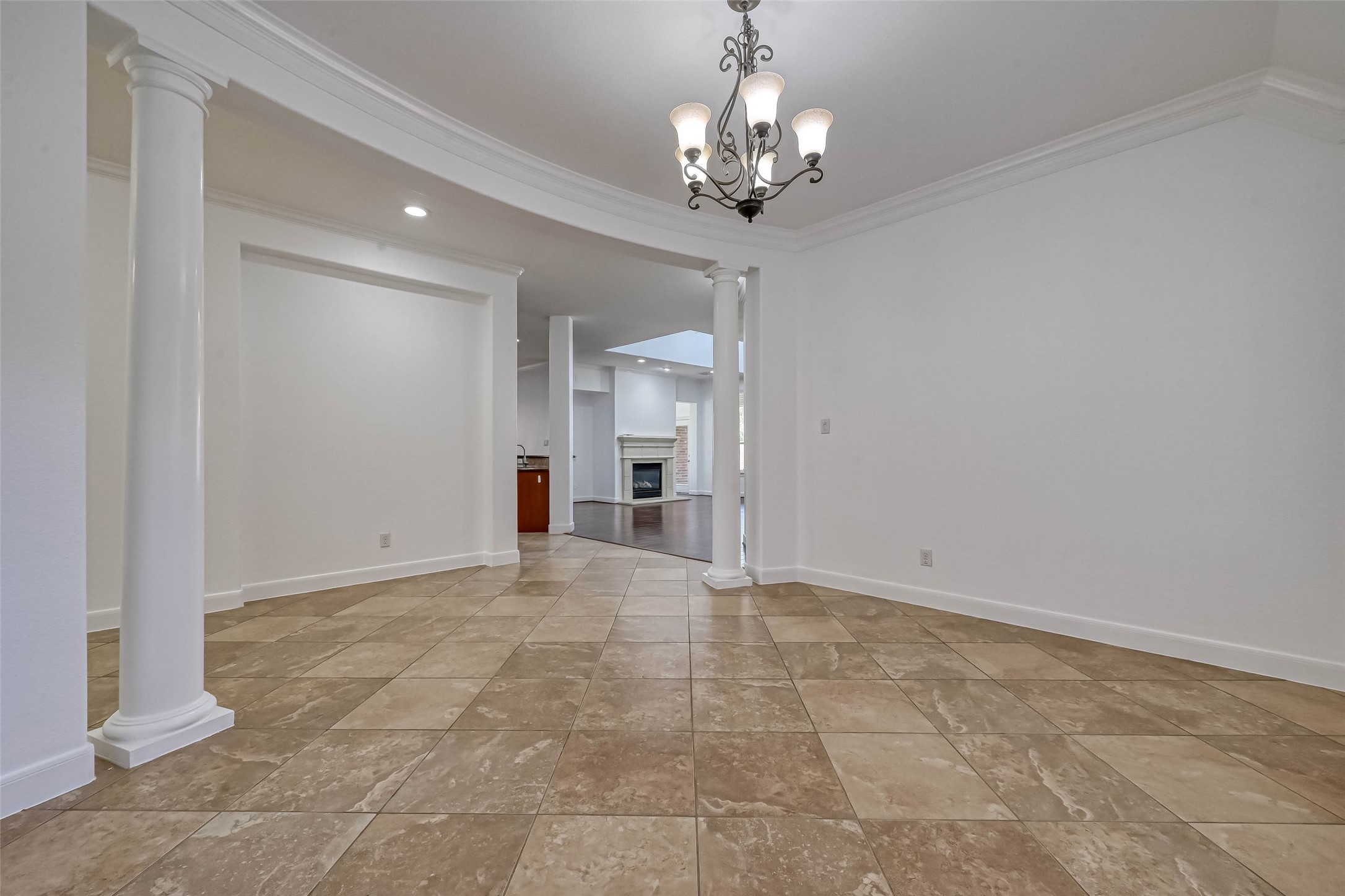 25510 Autumnwind Court Katy, TX 77494 - Photo 9 of 49