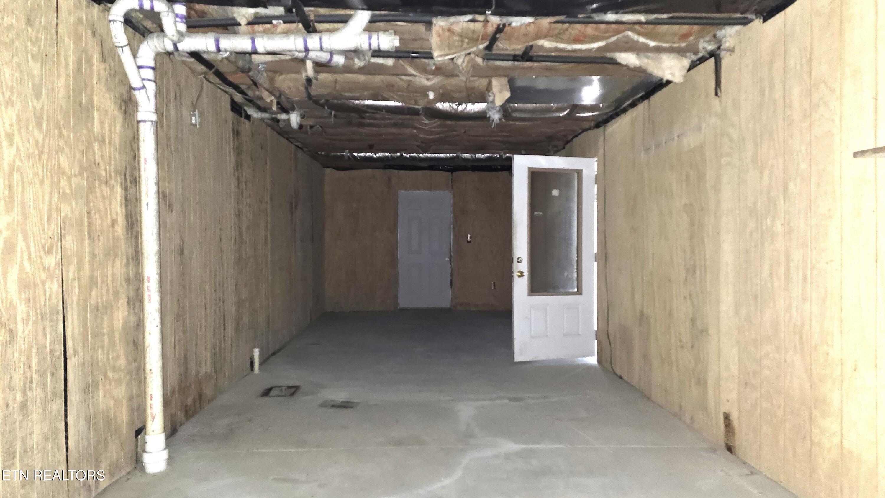 112 Redmon Road Wartburg, TN 37887 - Photo 17 of 22 20251218_153047