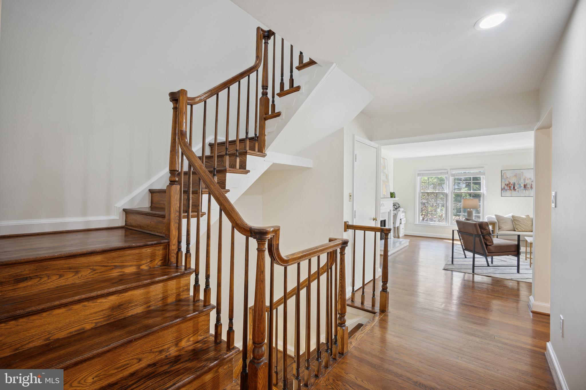 2334 South Rolfe Street Arlington, VA 22202 - Photo 22 of 35 Stairs to Upper Level
