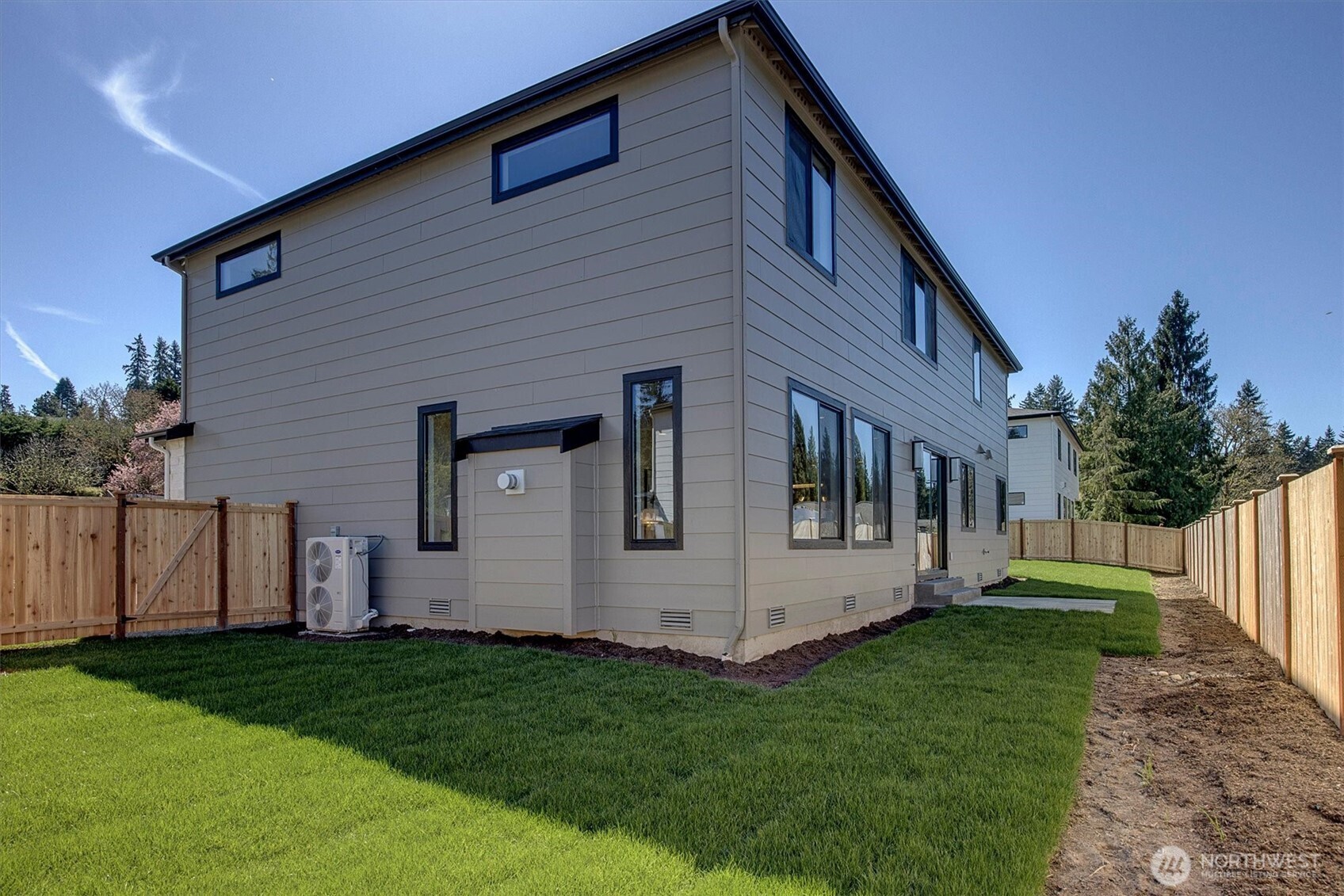 16215 Simonds Road Northeast Kenmore, WA 98028 - Photo 38 of 39