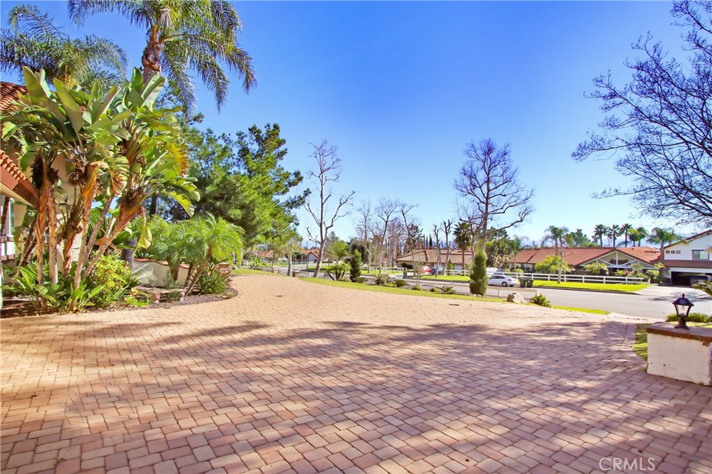 10818 Hillside Road Rancho Cucamonga, CA 91737 - Photo 5 of 49