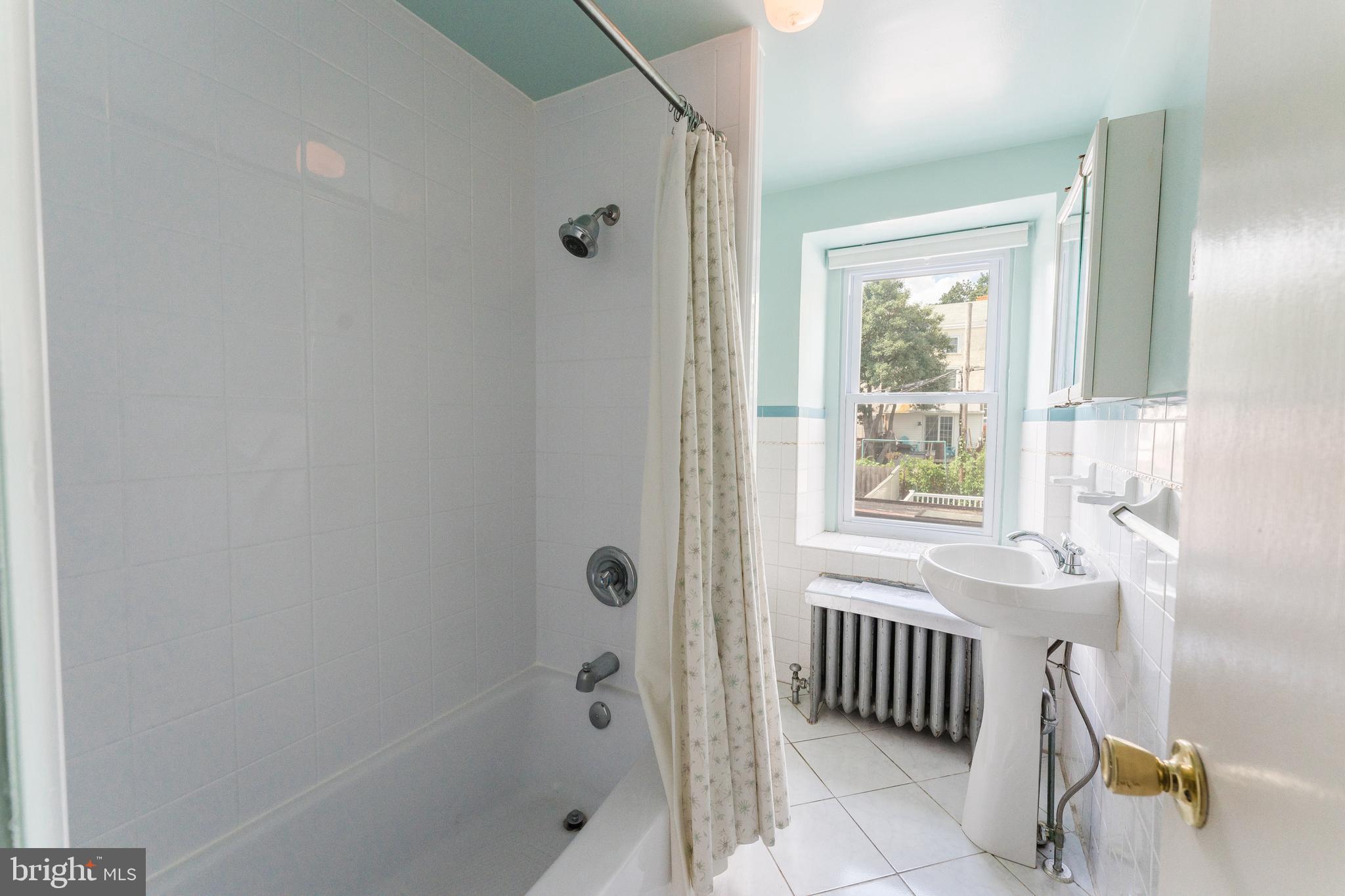 156 Roxborough Avenue Philadelphia, PA 19127 - Photo 19 of 28 Gallery Image 19