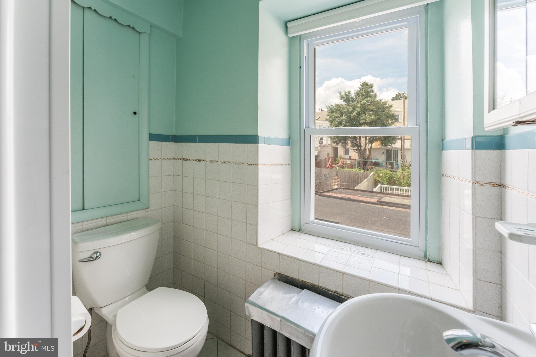 156 Roxborough Avenue Philadelphia, PA 19127 - Photo 20 of 28 Gallery Image 20