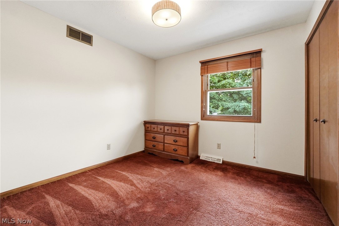 13176 Whitney Road Strongsville, OH 44136 - Photo 24 of 50 Gallery Image 24