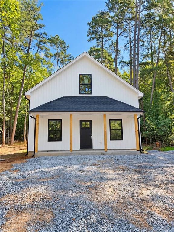 146 Hillcrest Road New London, NC 28127 - Photo 1 of 14 Gallery Image 1
