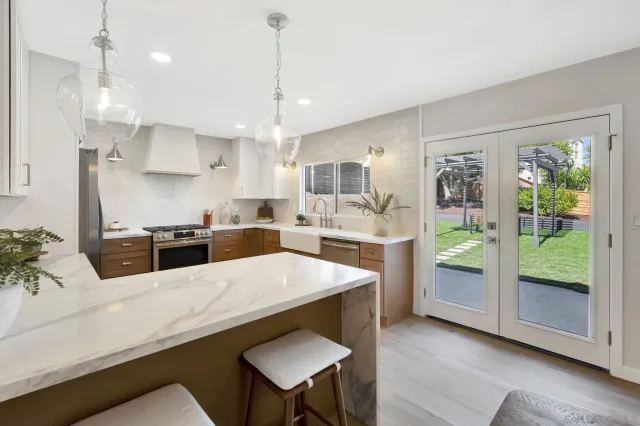 $1,225,000 | 11384 Almazon Street, San Diego, CA 92129
