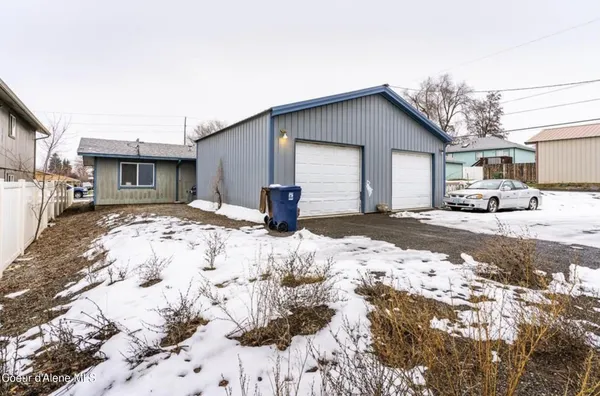 $425,000 | 3024 North Hogan Street, Spokane, WA 99207