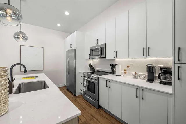 $5,000 | 4339 Villa Alina Court, Tampa, FL 33614