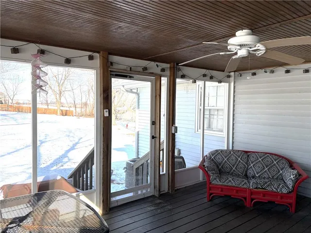 $269,000 | 316 Gregory Drive, Gower, MO 64454