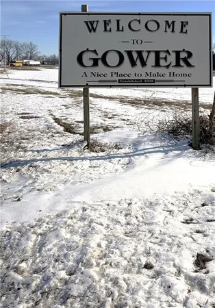 $254,500 | 316 Gregory Drive, Gower, MO 64454