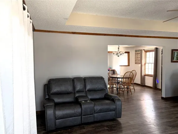 $254,500 | 316 Gregory Drive, Gower, MO 64454