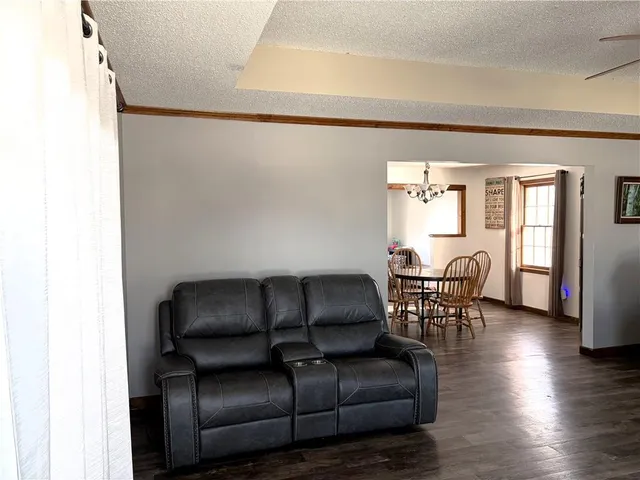 $269,000 | 316 Gregory Drive, Gower, MO 64454