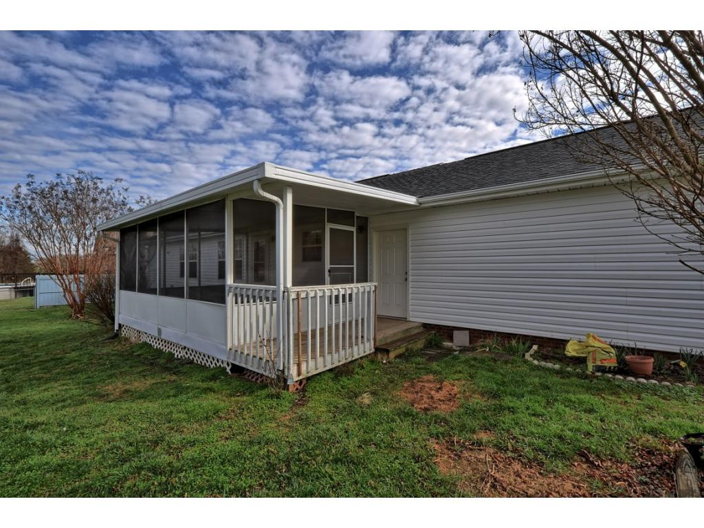 1670 Powder Branch Road Johnson City, TN 37601 - Photo 25 of 30 Photo 25