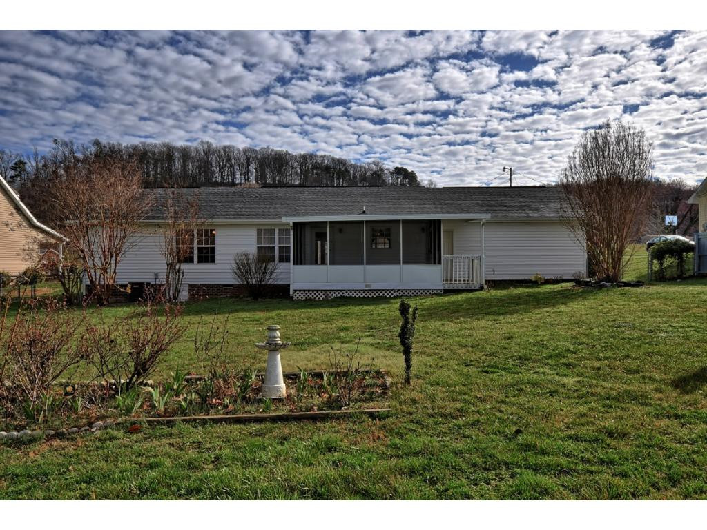 1670 Powder Branch Road Johnson City, TN 37601 - Photo 28 of 30 Photo 28