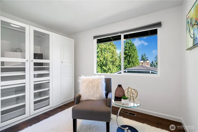 $1,500,000 | 17808 Northeast 12th Street, Bellevue, WA 98008