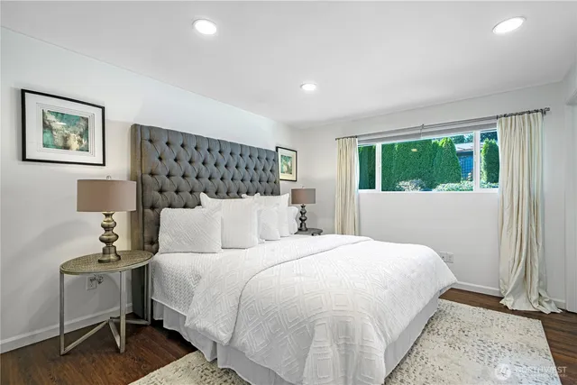 $1,500,000 | 17808 Northeast 12th Street, Bellevue, WA 98008