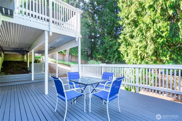 $1,500,000 | 17808 Northeast 12th Street, Bellevue, WA 98008