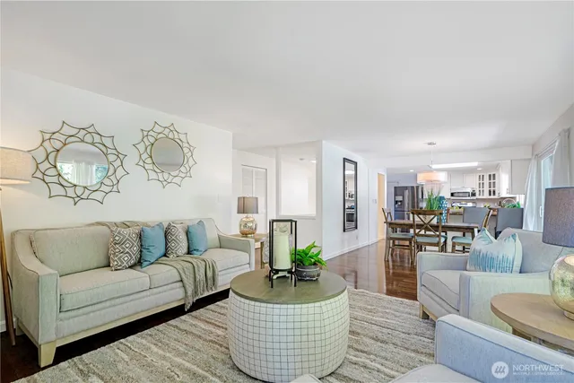 $1,500,000 | 17808 Northeast 12th Street, Bellevue, WA 98008