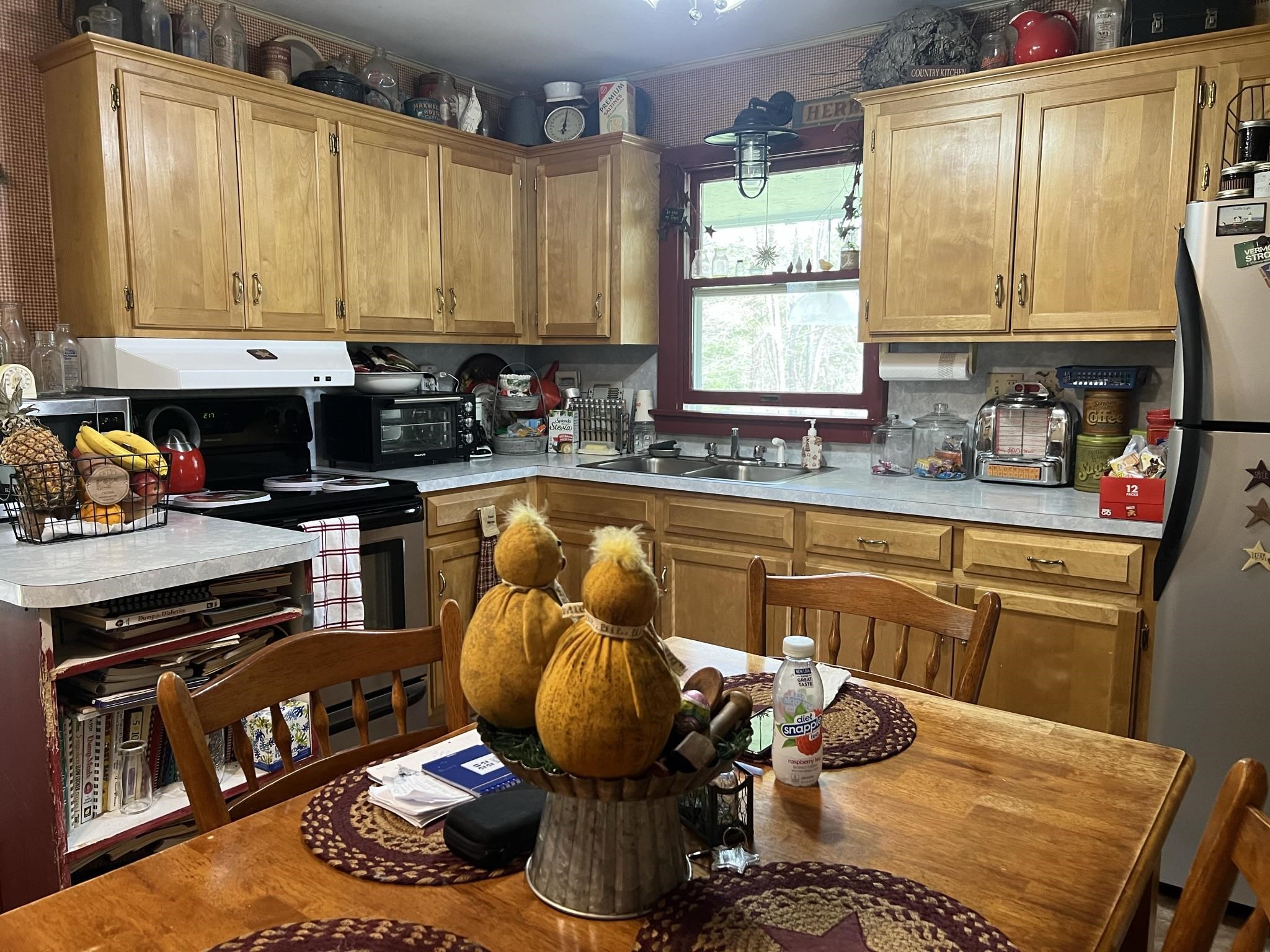 6 Bluebird Court Springfield, VT 05156 - Photo 6 of 14