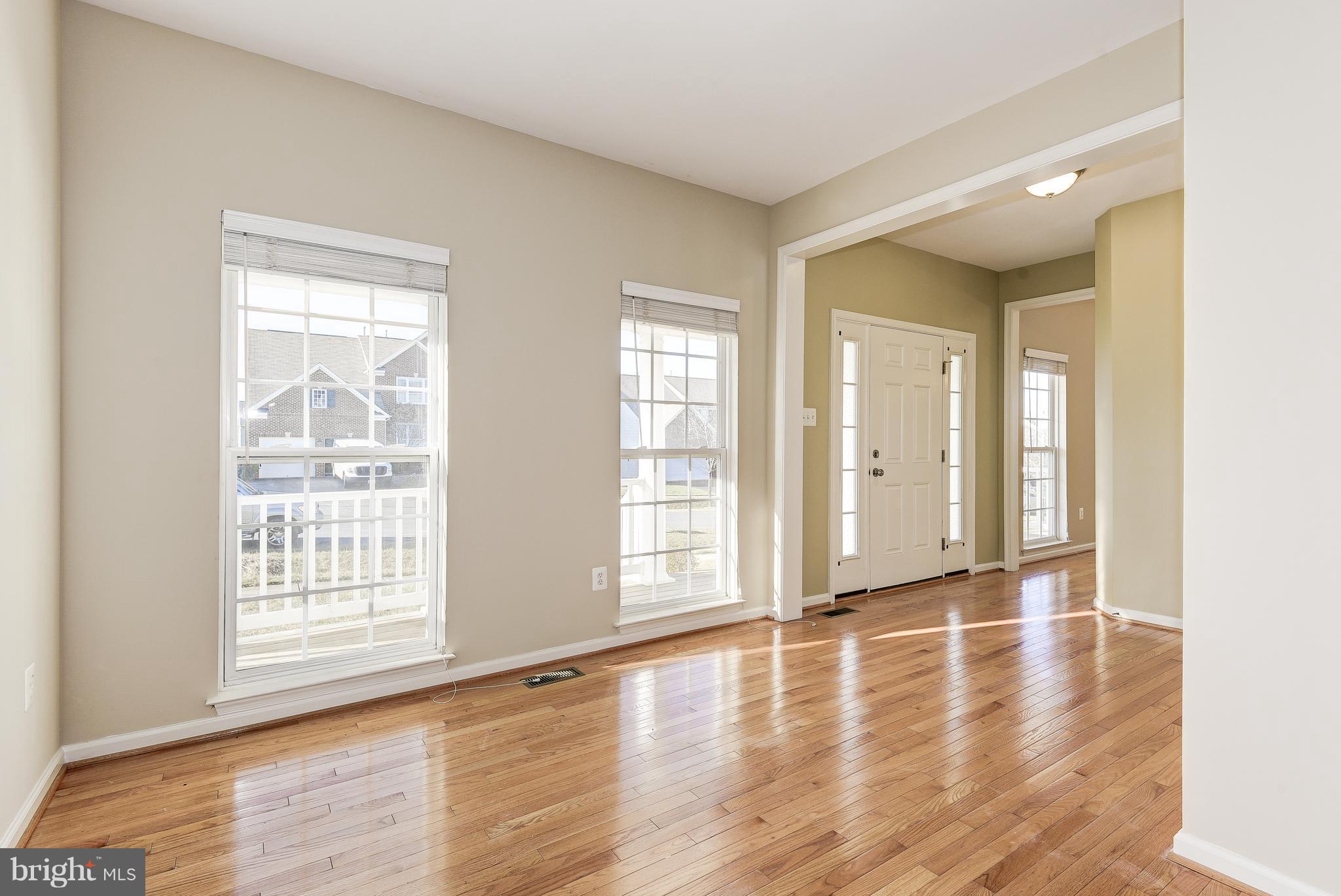 18403 Thundercloud Road Boyds, MD 20841 - Photo 3 of 27 Interior (General)