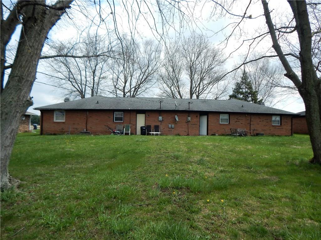 9929 South 300th Street West Pendleton, IN 46064 - Photo 2 of 12