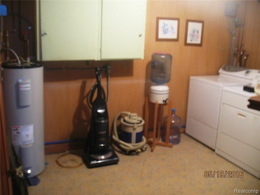3834 Lakeshore Road Deckerville, MI 48427 - Photo 47 of 64 IMG_9604.JPG
