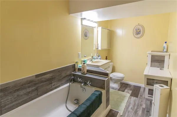 $245,000 | 508 West 19th Street, Higginsville, MO 64037