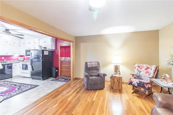 $245,000 | 508 West 19th Street, Higginsville, MO 64037