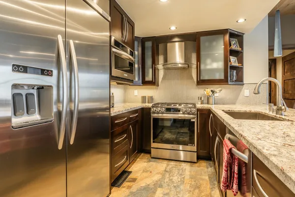 $839,000 | 877 Par Court, Unit 877, Mammoth Lakes, CA 93546