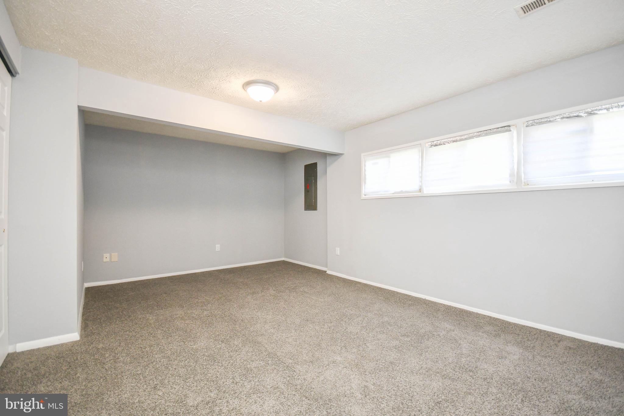 332 Suter Road Baltimore, MD 21228 - Photo 18 of 43