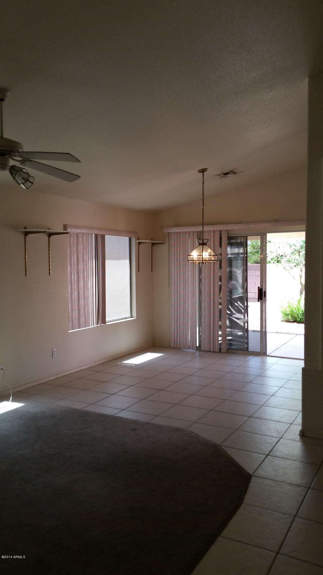 17330 North Inca Way Surprise, AZ 85374 - Photo 3 of 5 20140823_122336