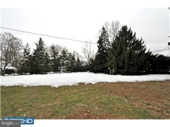1196 Almshouse Road Warminster, PA 18974 - Photo 11 of 11 Exterior Back