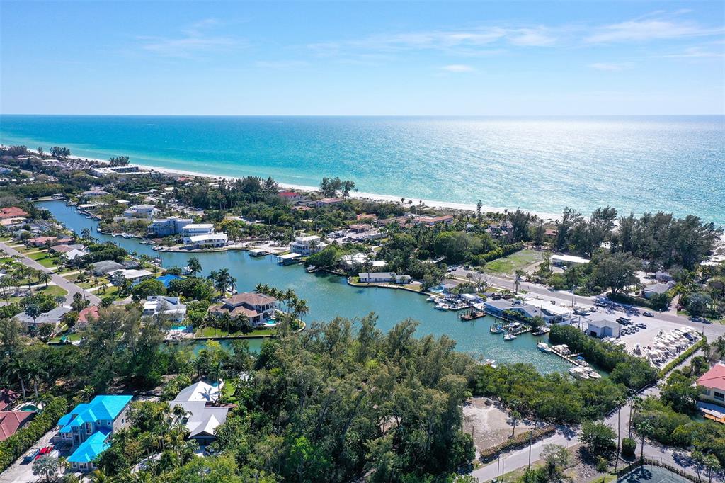 600 Dream Island Road Longboat Key, FL 34228 - Photo 19 of 30