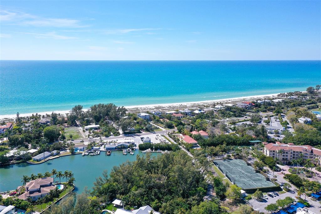 600 Dream Island Road Longboat Key, FL 34228 - Photo 5 of 30