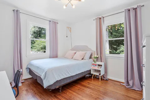 $1,250,000 | 11117 Whisperwood Lane, North Bethesda, MD 20852