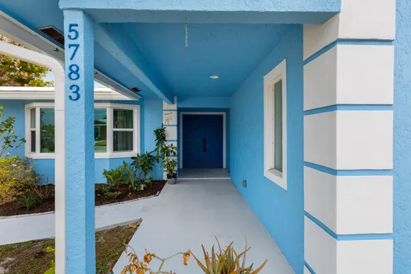 $449,000 | 5783 Southeast Mercedes Avenue, Stuart, FL 34997