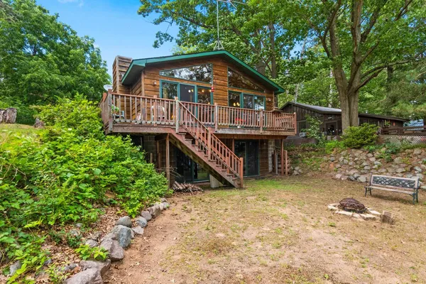 $825,000 | 16473 Pine Ridge Road, Townsend, WI 54175
