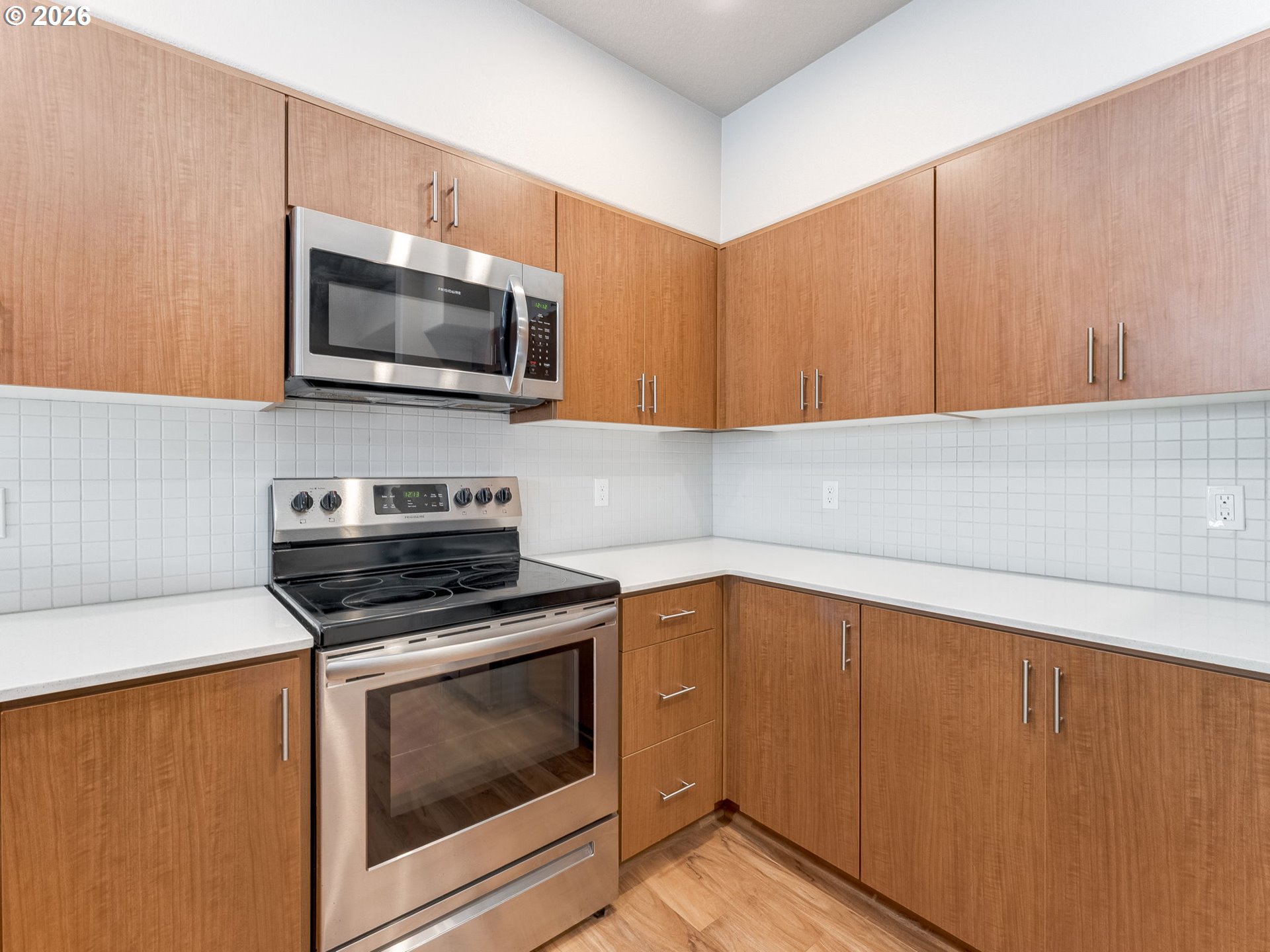 17137 Southwest Appledale Road, Unit 206 Beaverton, OR 97007 - Photo 4 of 29