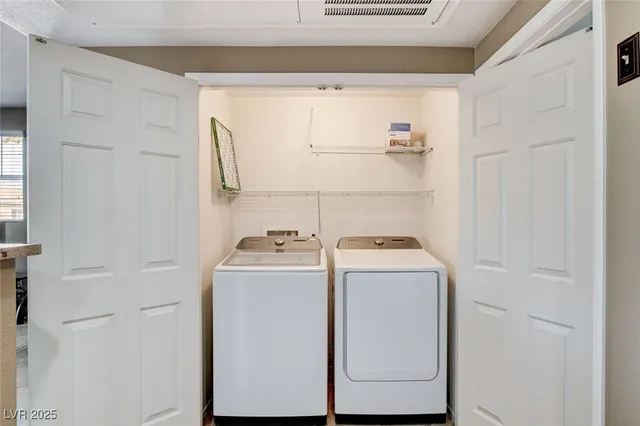 $1,550 | 50 Aura De Blanco Street, Unit 1204, Henderson, NV 89074