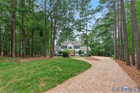 $675,000 | 8201 Sidlaw Hills Terrace, Chesterfield, VA 23838