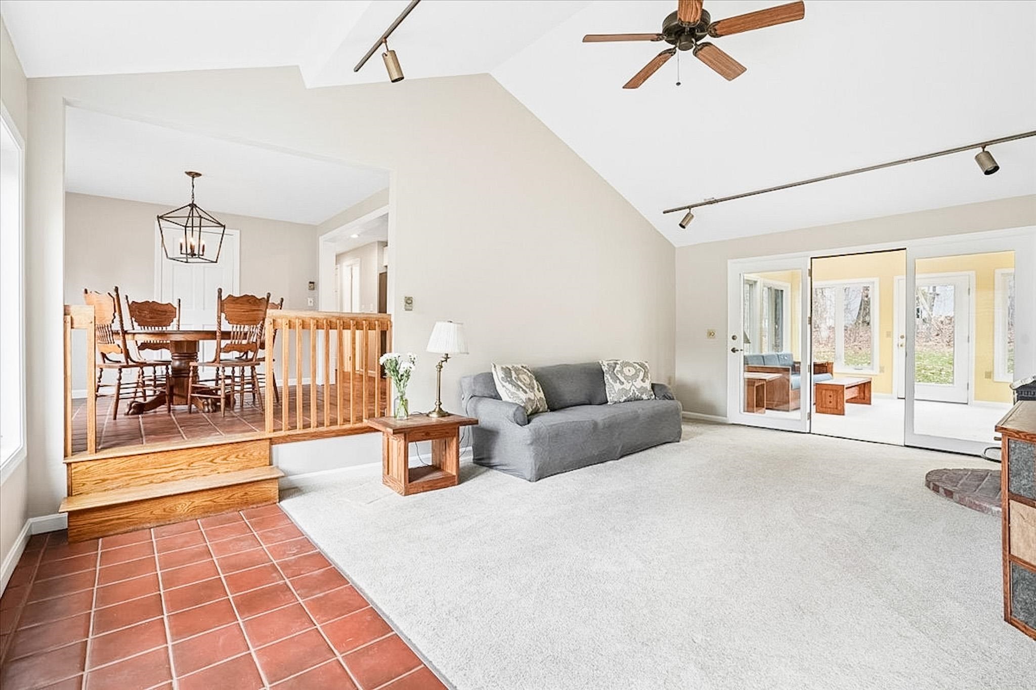 13 Karen Road Windham, NH 03087 - Photo 12 of 59