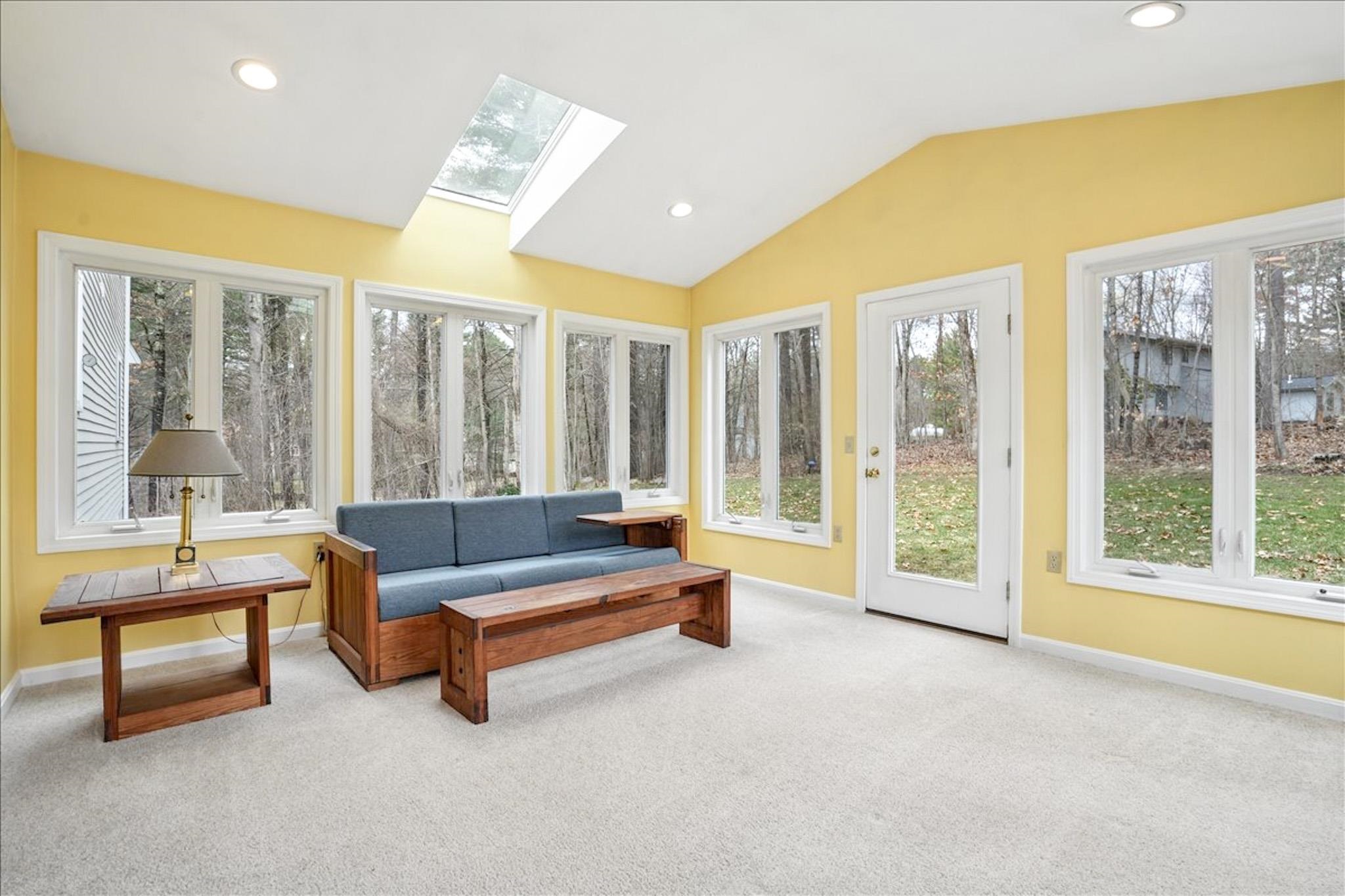 13 Karen Road Windham, NH 03087 - Photo 16 of 59