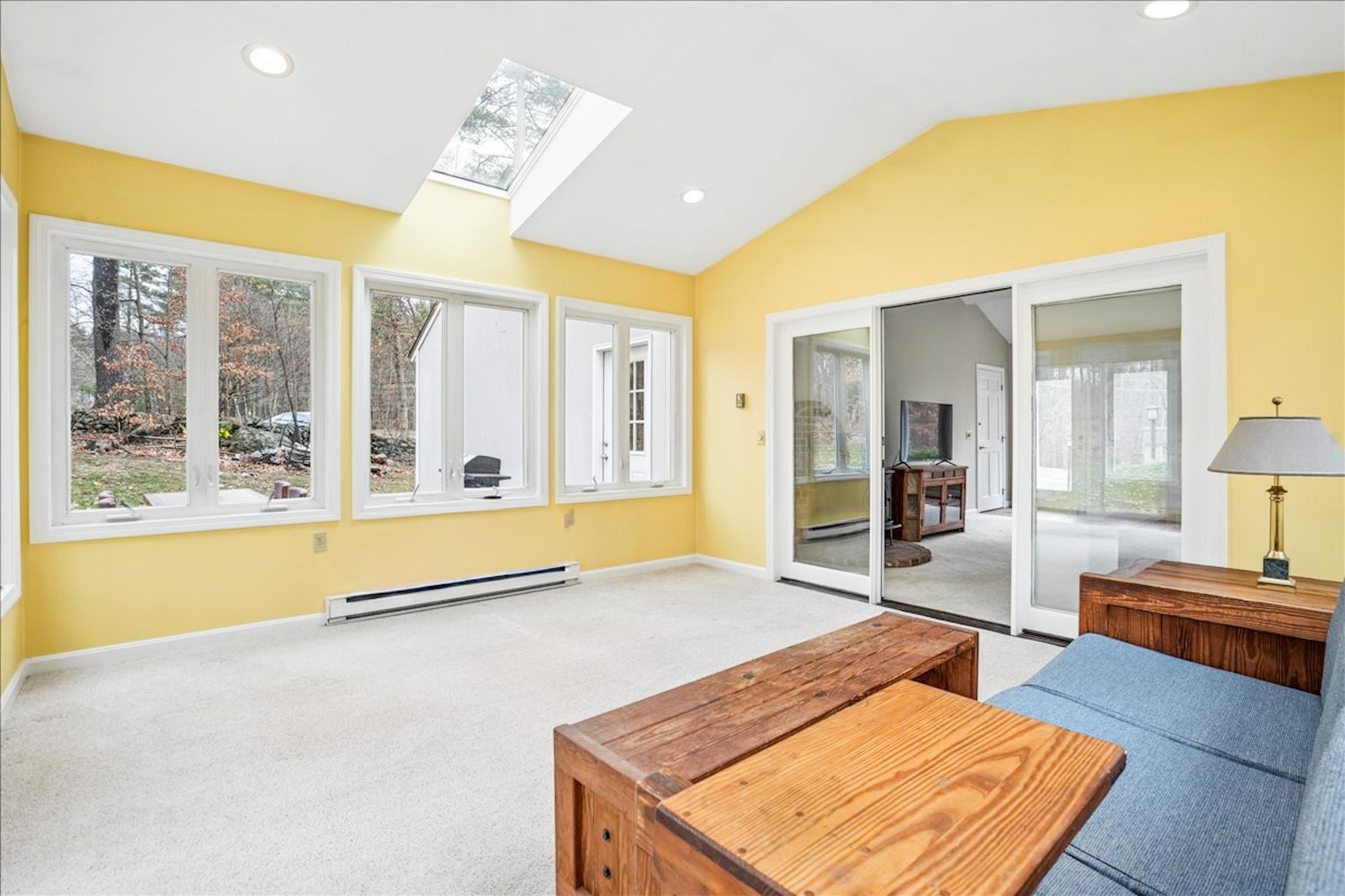 13 Karen Road Windham, NH 03087 - Photo 17 of 59